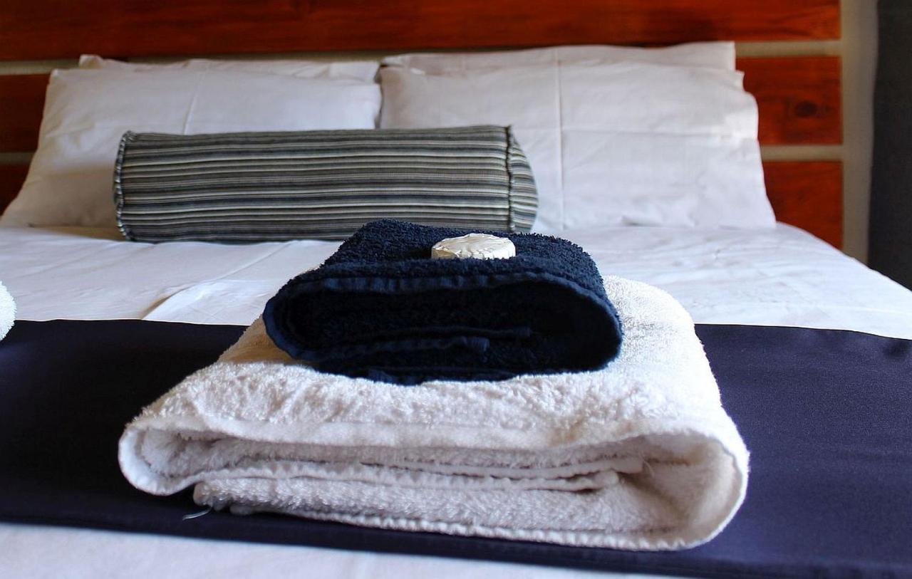 Woodpecker Lodge B&B Hoedspruit Extérieur photo